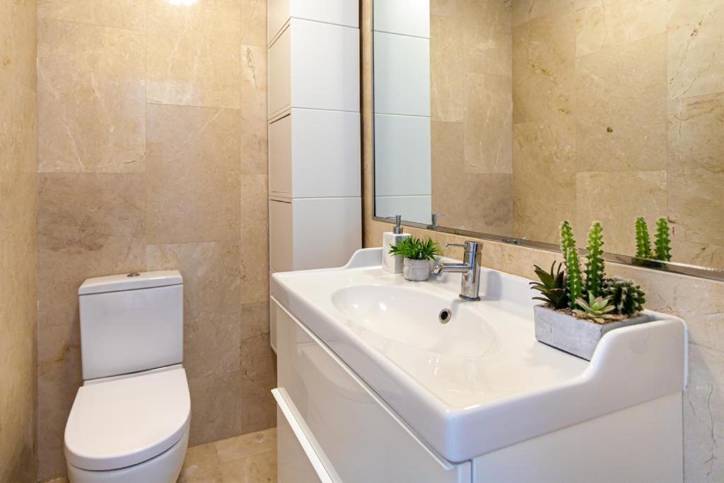Casa Tauro Relax Meer Golfplatz Pool بلايا ذيل كورا المظهر الخارجي الصورة