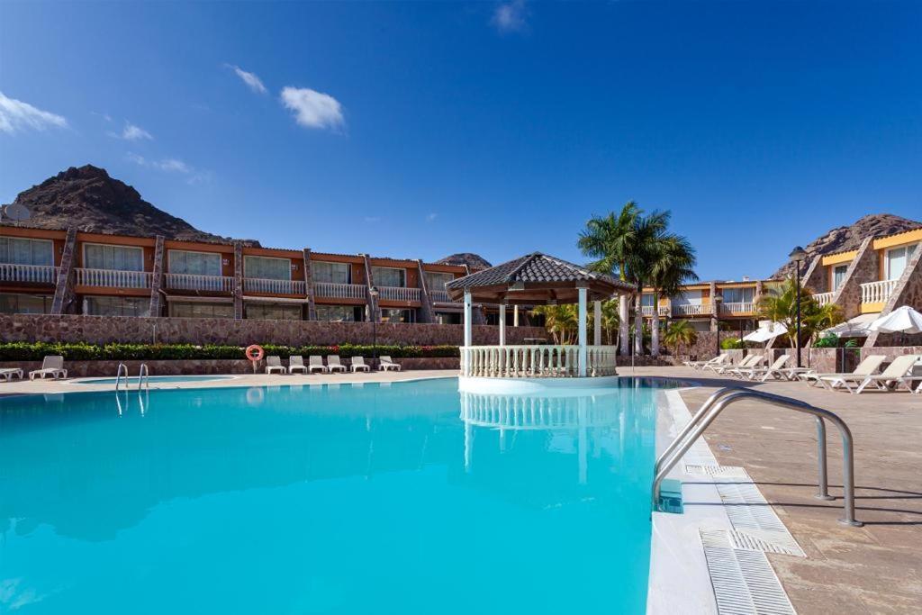 Casa Tauro Relax Meer Golfplatz Pool بلايا ذيل كورا المظهر الخارجي الصورة